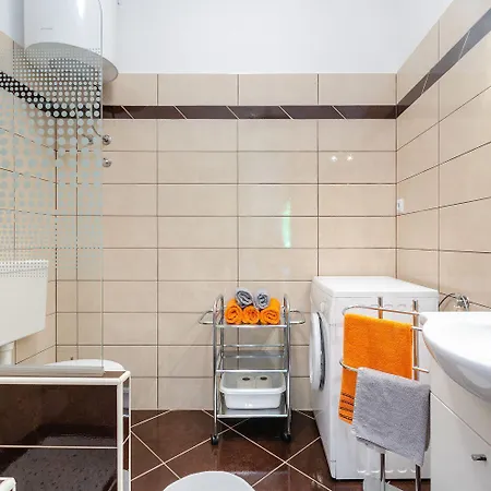 Idyllisches Mit 2 Bikes, Grill, Haustiere Erlaubt, Safe, Wifi * Crikvenica