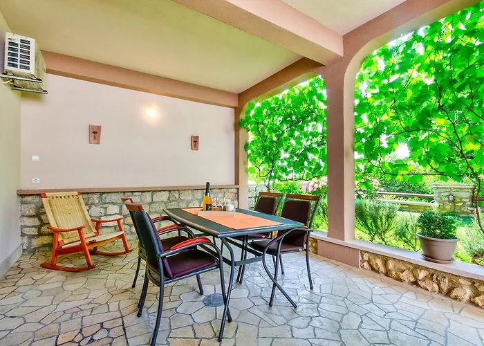 Idyllisches Mit 2 Bikes, Grill, Haustiere Erlaubt, Safe, Wifi Crikvenica